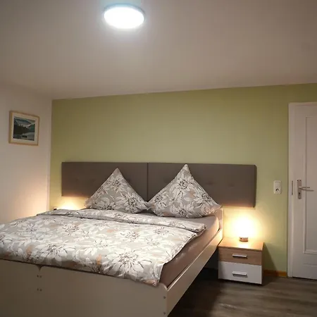 Fuessel Apartament *